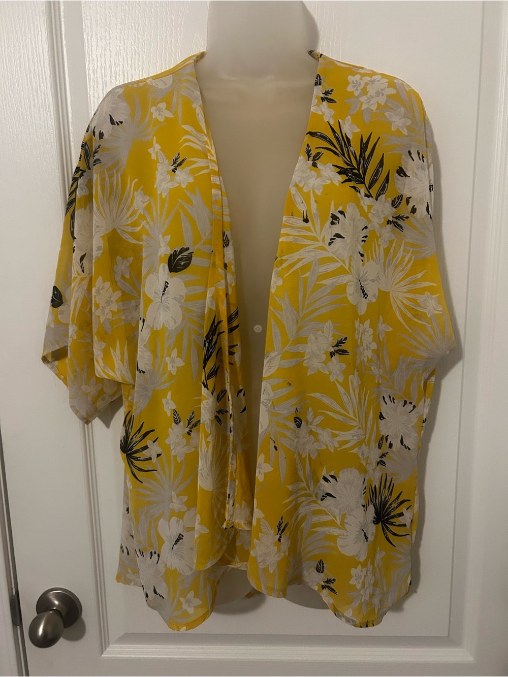 Purple Snow Yellow Floral Open-Front Kimono